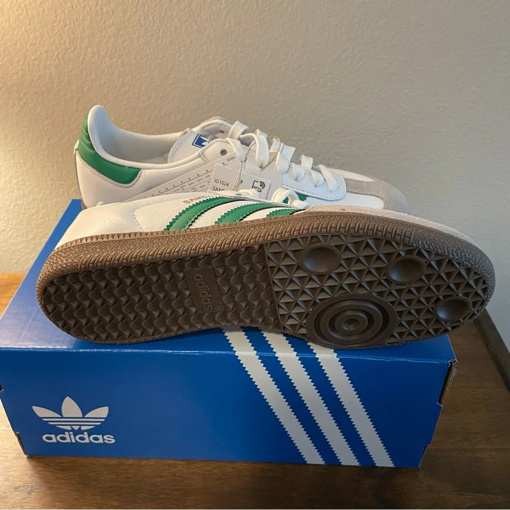 NWT Adidas Originals Samba OG Cloud White Core and green 4.5 M / 5.5 W - Picture 3 of 6